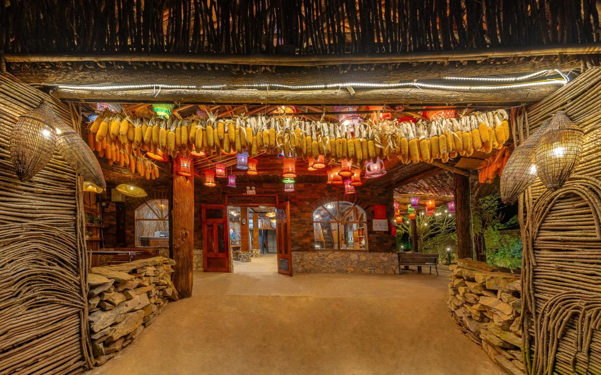 Sapaxa Spring Garden Ecolodge Exterior foto